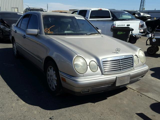 WDBJF72F6VA423503 - 1997 MERCEDES-BENZ E 420 GOLD photo 1