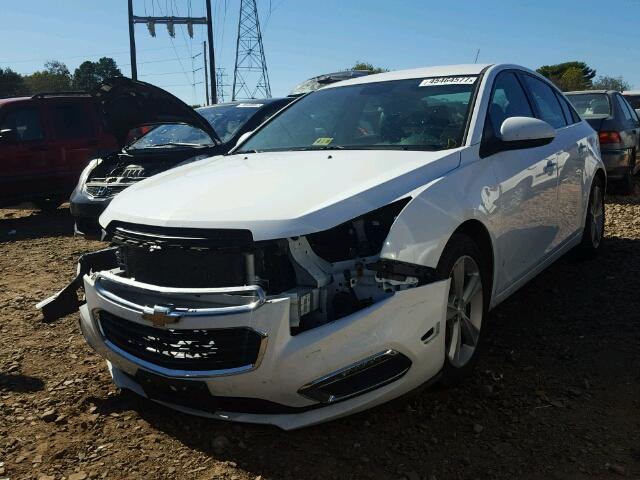 1G1PE5SB5F7252962 - 2015 CHEVROLET CRUZE LT WHITE photo 2