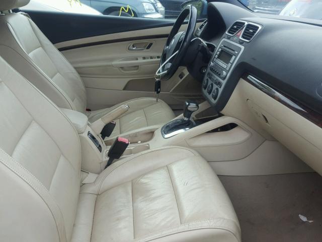 WVWFA71F99V010660 - 2009 VOLKSWAGEN EOS LUX 青绿色 照片 5