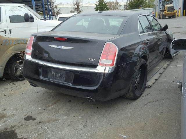 2C3CCAAGXEH232554 - 2014 CHRYSLER 300 BLACK photo 4