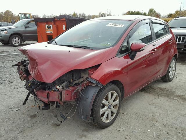 3FADP4EJ7DM157796 - 2013 FORD FIESTA SE RED photo 2