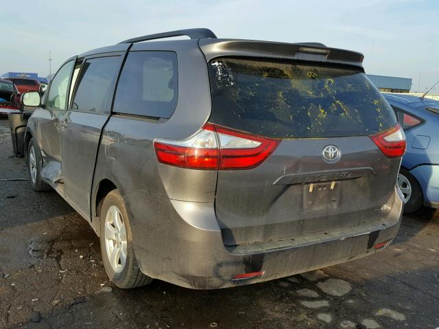 5TDKK3DC0GS736940 - 2016 TOYOTA SIENNA LE GRAY photo 3