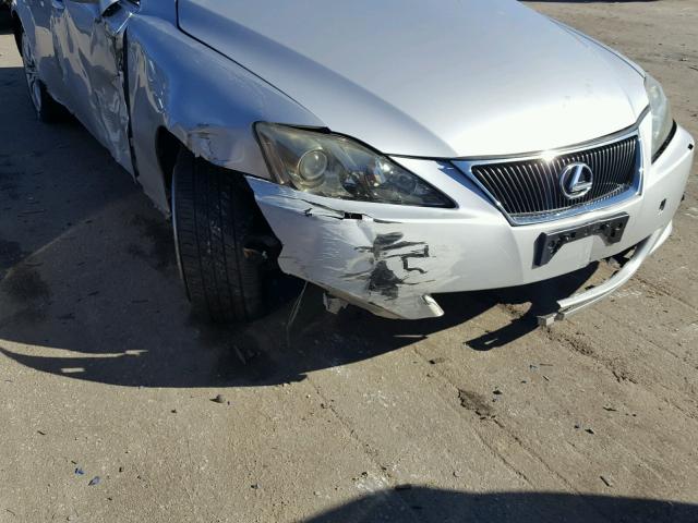 JTHCK262375011646 - 2007 LEXUS IS 250 SILVER photo 9