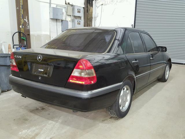 WDBHA22E6RF083267 - 1994 MERCEDES-BENZ C BLACK photo 4