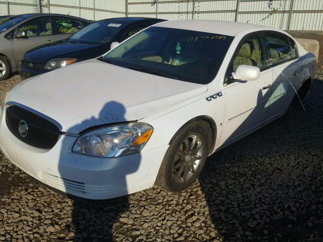 1G4HD57257U171675 - 2007 BUICK LUCERNE CX WHITE photo 2