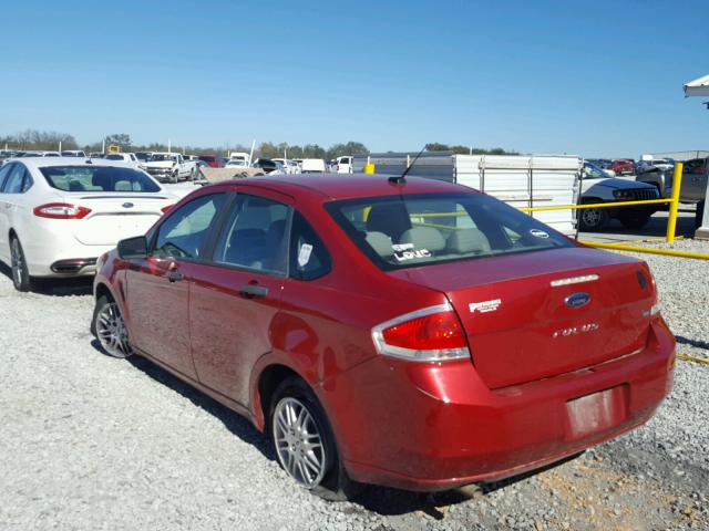 1FAHP3FN8AW133189 - 2010 FORD FOCUS SE RED photo 3