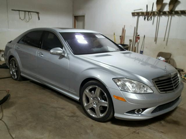 WDDNG71X18A171339 - 2008 MERCEDES-BENZ S 550 SILVER photo 1