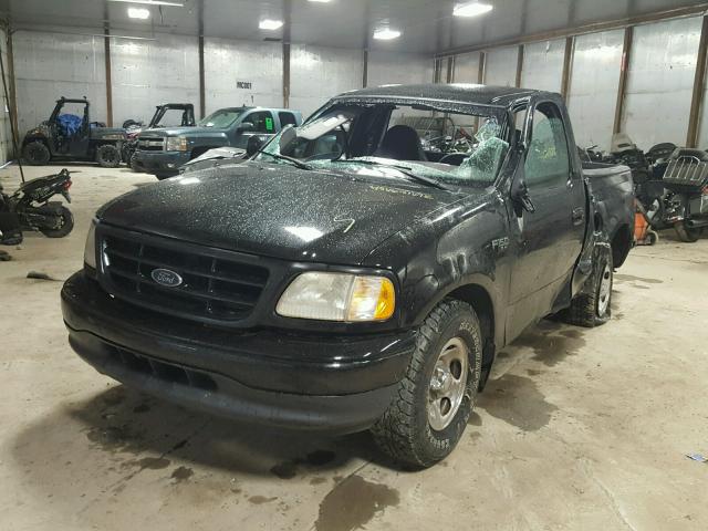 1FTZF0728YKA63716 - 2000 FORD F150 BLACK photo 2