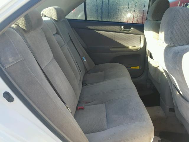 4T1BE32K94U361943 - 2004 TOYOTA CAMRY LE თეთრი ფოტო 6