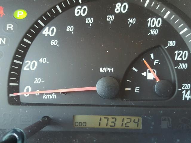 4T1BE32K94U361943 - 2004 TOYOTA CAMRY LE თეთრი ფოტო 8