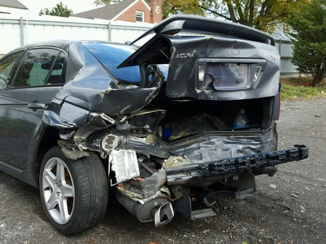 19UUA65585A076011 - 2005 ACURA TL GRAY photo 9