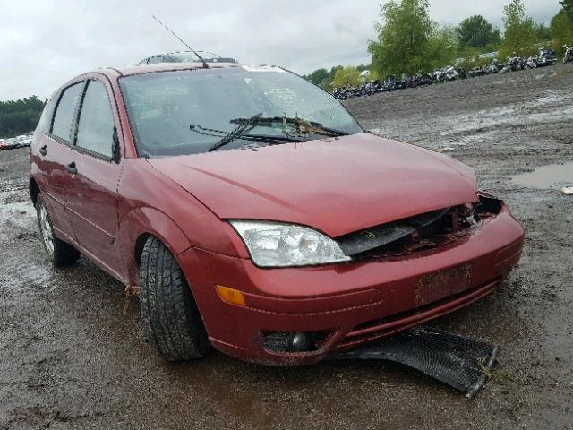 3FAFP37N85R119419 - 2005 FORD FOCUS ZX5 RED photo 1
