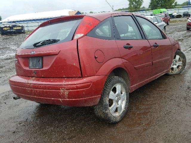 3FAFP37N85R119419 - 2005 FORD FOCUS ZX5 RED photo 4