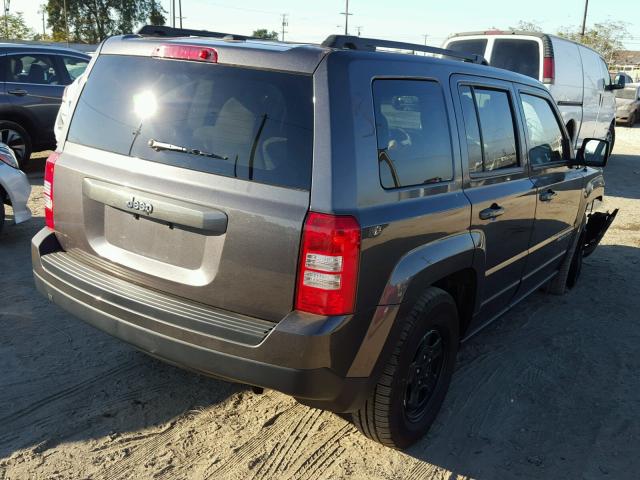 1C4NJPBB1GD727497 - 2016 JEEP PATRIOT SP GRAY photo 4