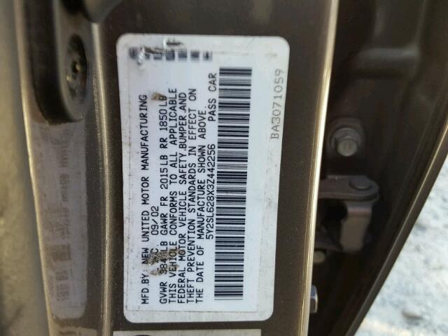 5Y2SL628X3Z442256 - 2003 PONTIAC VIBE GRAY photo 10