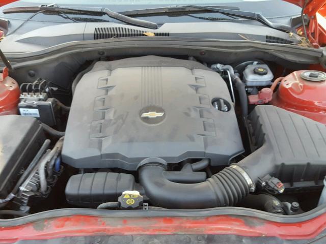 2G1FA1E32D9224357 - 2013 CHEVROLET CAMARO LS RED photo 7