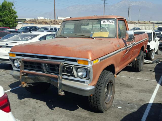 F26SRY87702 - 1977 FORD F 250 ORANGE photo 2