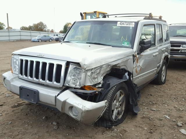 1J8HG48K18C146065 - 2008 JEEP COMMANDER TAN photo 2