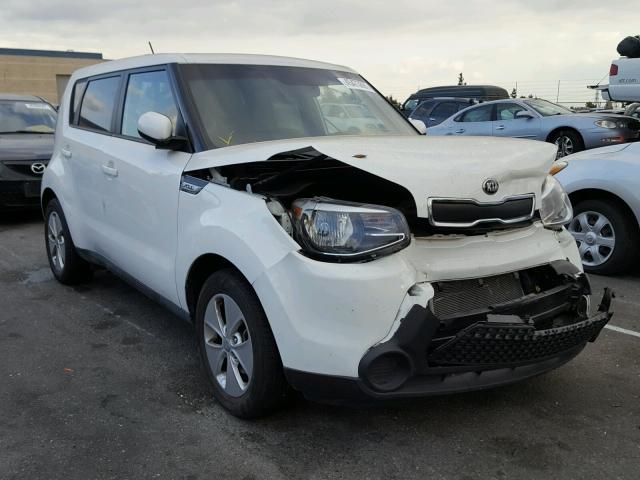 KNDJN2A23F7231492 - 2015 KIA SOUL WHITE photo 1