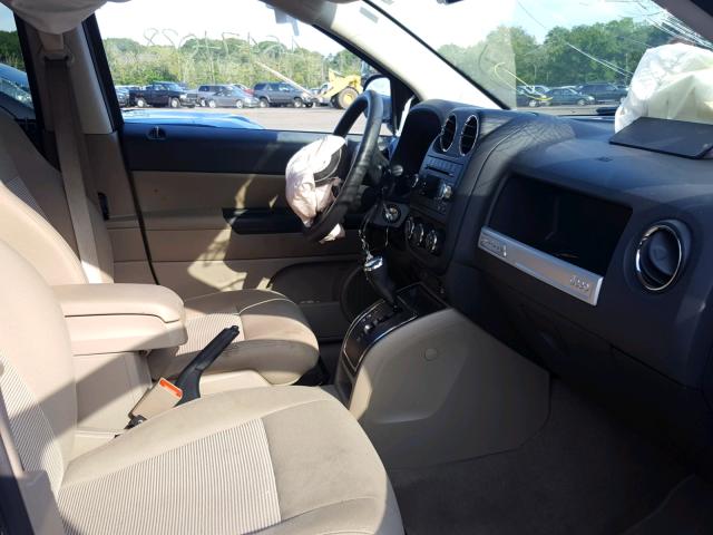 1C4NJDBB1HD143407 - 2017 JEEP COMPASS SP 蓝色 照片 5