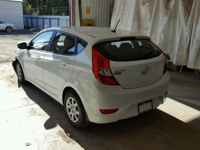 KMHCT5AE2EU188284 - 2014 HYUNDAI ACCENT GLS WHITE photo 3