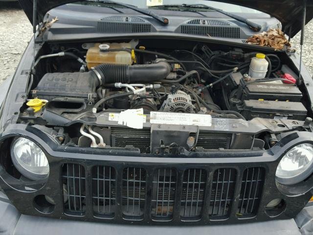 1J4GL48K36W273324 - 2006 JEEP LIBERTY SP BLACK photo 7