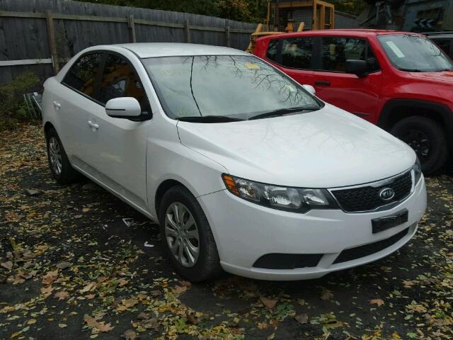 KNAFU4A25C5551776 - 2012 KIA FORTE EX WHITE photo 1