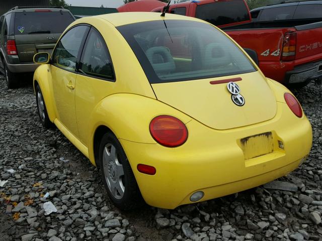 3VWCS21C91M431122 - 2001 VOLKSWAGEN NEW BEETLE YELLOW photo 3