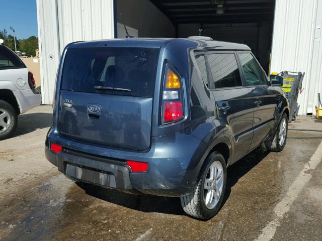 KNDJT2A29B7345724 - 2011 KIA SOUL + BLUE photo 4
