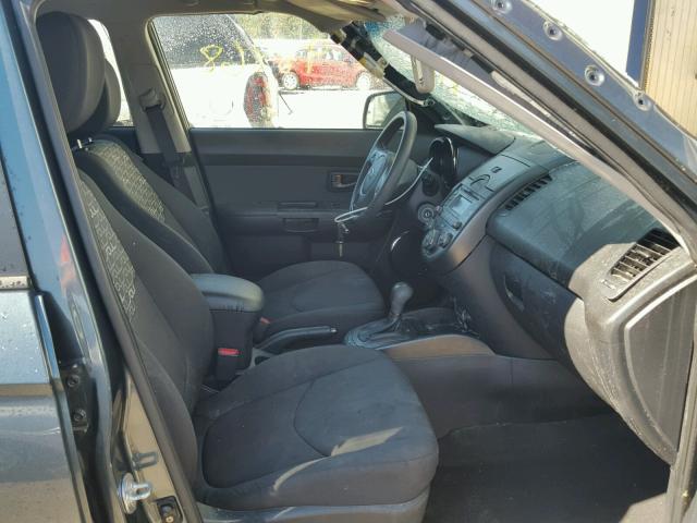 KNDJT2A29B7345724 - 2011 KIA SOUL + BLUE photo 5