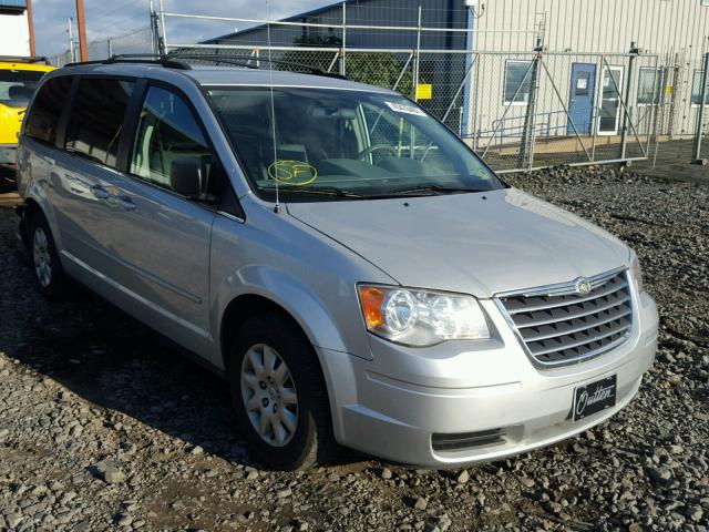 2A4RR4DE3AR344272 - 2010 CHRYSLER TOWN & COU SILVER photo 1