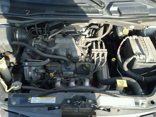 2A4RR4DE3AR344272 - 2010 CHRYSLER TOWN & COU SILVER photo 7