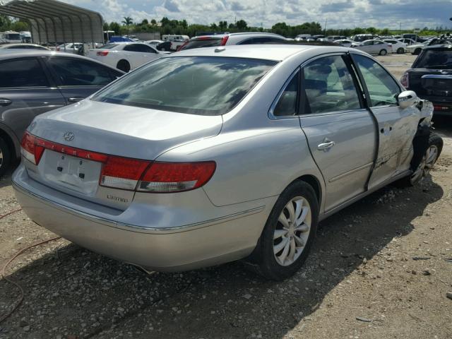 KMHFC46F98A332637 - 2008 HYUNDAI AZERA SE SILVER photo 4