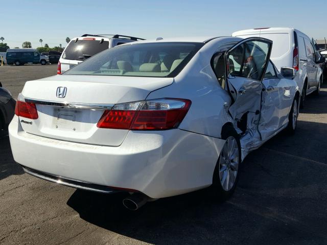 1HGCR2F81FA014537 - 2015 HONDA ACCORD EXL WHITE photo 4