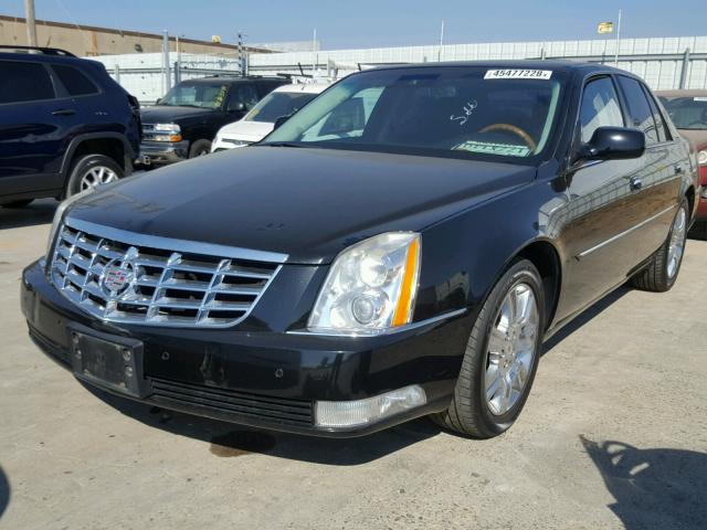 1G6KP5ES0BU150703 - 2011 CADILLAC DTS PLATIN BLACK photo 2