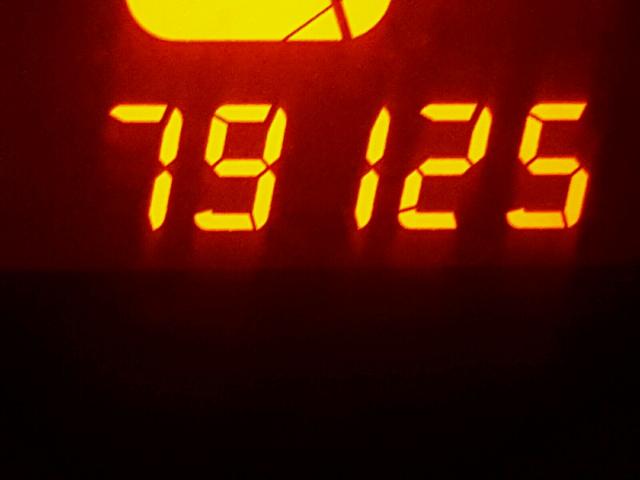 JTLZE4FE9FJ067402 - 2015 TOYOTA SCION XB თეთრი ფოტო 8