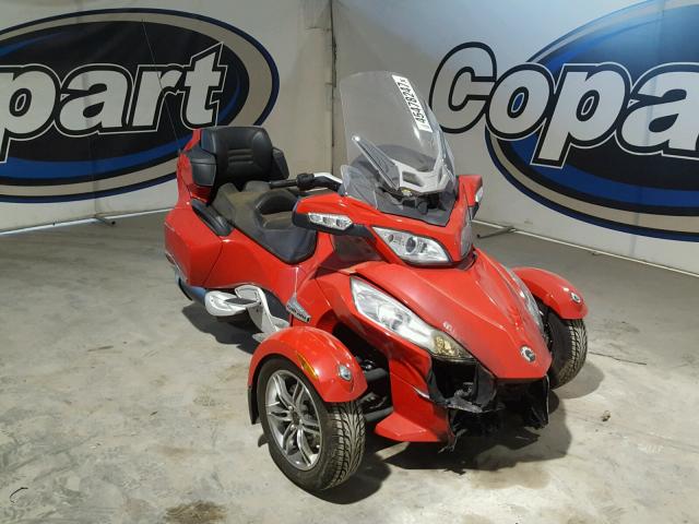 2BXJBHC1XBV000525 - 2011 CAN-AM SPYDER ROA RED photo 1