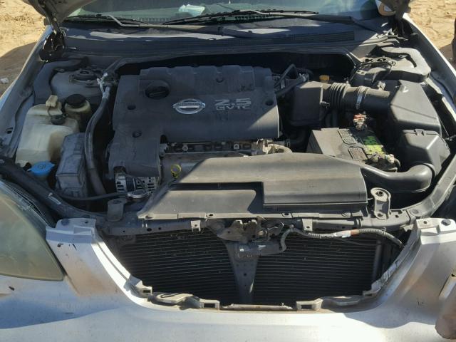 1N4AL11D33C338519 - 2003 NISSAN ALTIMA BAS SILVER photo 7