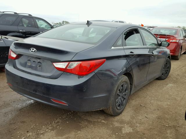 5NPEB4AC0DH703140 - 2013 HYUNDAI SONATA GLS CHARCOAL photo 4