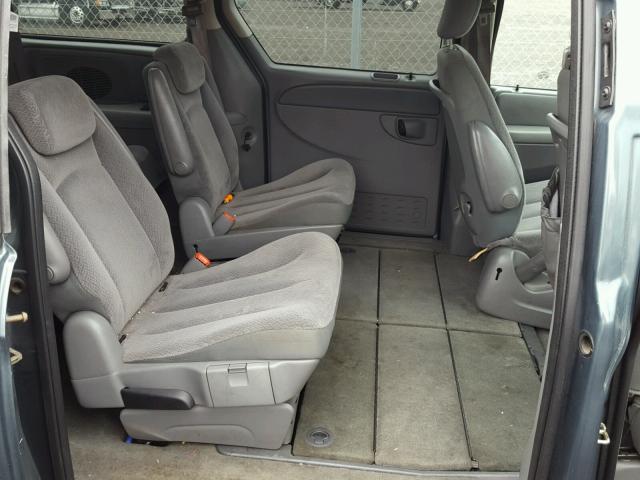 2A4GP44R96R604438 - 2006 CHRYSLER TOWN & COU GREEN photo 6