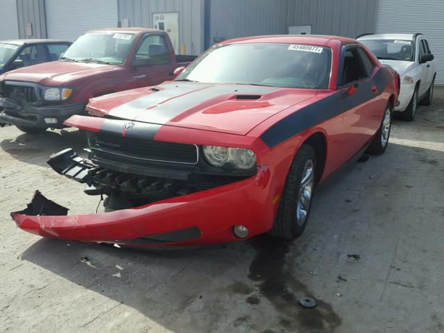 2B3LJ44V59H522379 - 2009 DODGE CHALLENGER RED photo 2