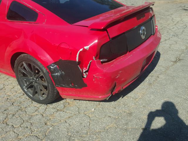 1ZVFT82H155152900 - 2005 FORD MUSTANG GT RED photo 9