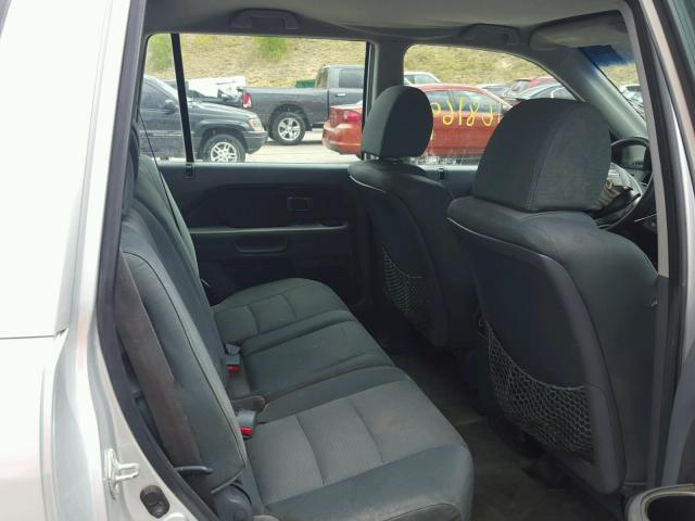 5FNYF28136B038214 - 2006 HONDA PILOT LX SILVER photo 6