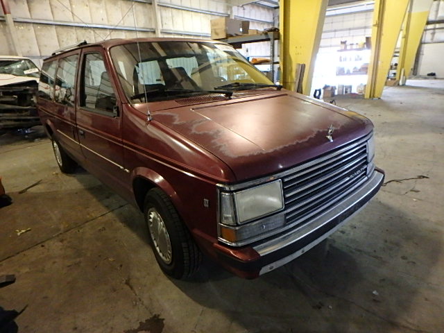 1P4FH44R3LX322948 - 1990 PLYMOUTH GRAND VOYA BURGUNDY photo 1