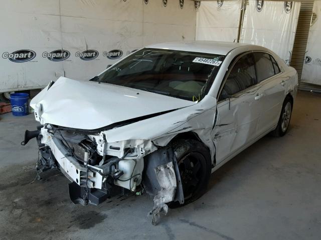 1G1ZB5E11BF165497 - 2011 CHEVROLET MALIBU LS WHITE photo 2