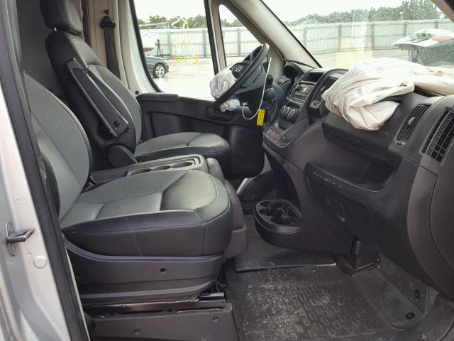 3C6TRVAG1HE528328 - 2017 RAM PROMASTER 银色 照片 5