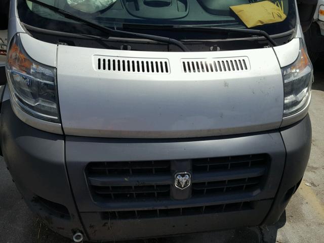 3C6TRVAG1HE528328 - 2017 RAM PROMASTER 银色 照片 7