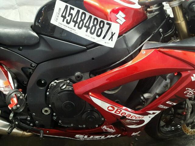 JS1GN7DA572107016 - 2007 SUZUKI GSX-R600 RED photo 7