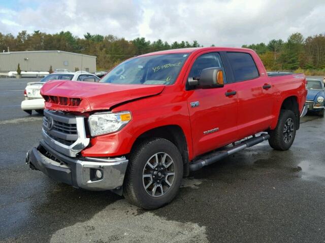 5TFDY5F19EX390456 - 2014 TOYOTA TUNDRA CRE RED photo 2