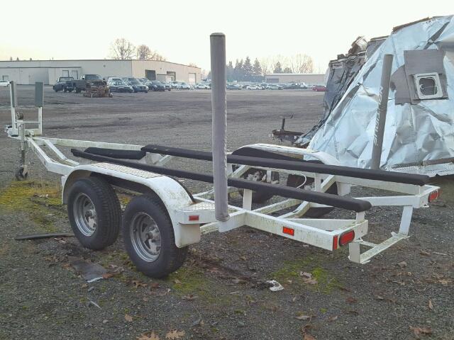 4KUBS21295C117768 - 2005 ALLOY TRAILER TRAILER WHITE photo 4